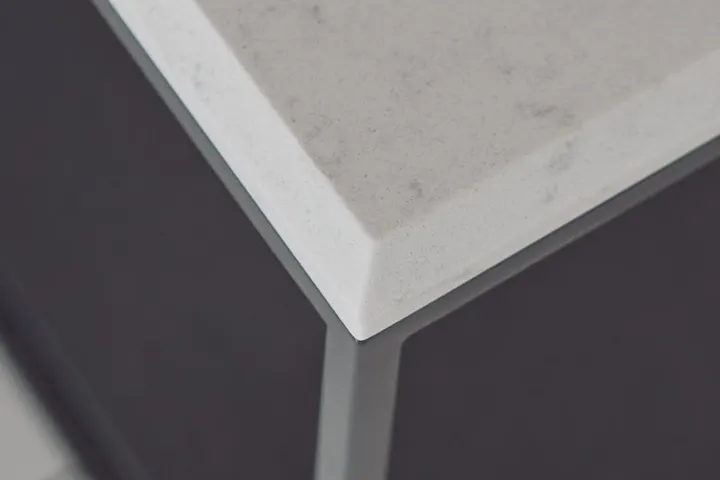 사선 모서리