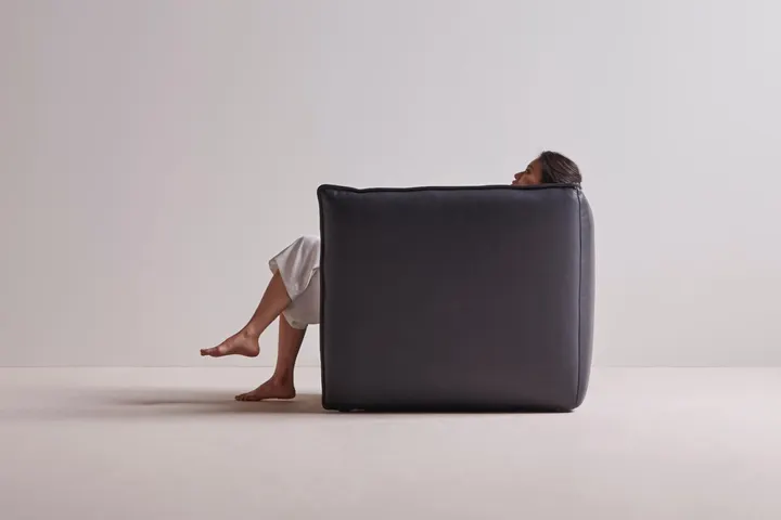 3면 지지 구조